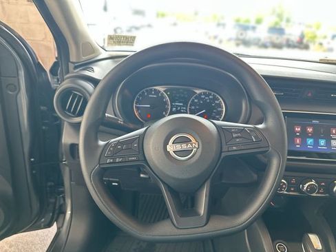 Used 2025 Nissan Kicks Play S FWD image 15