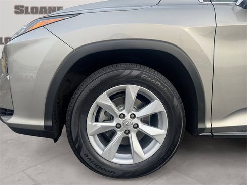 Used 2017 Lexus RX 350 AWD image 14