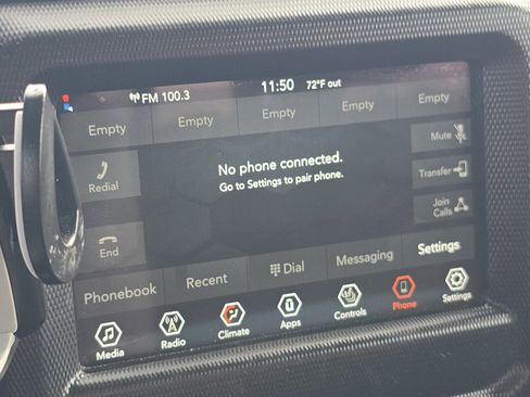 Used 2022 Jeep Wrangler Willys image 5