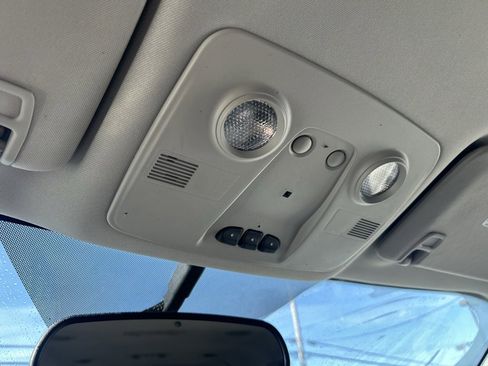 Used 2014 Buick Enclave Convenience image 25