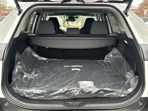 New 2025 Toyota RAV4 XLE image 6