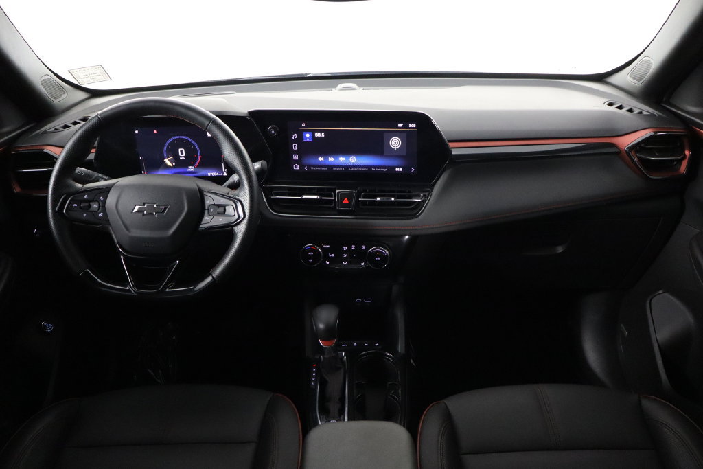 Used 2025 Chevrolet TrailBlazer RS w/ Convenience Package FWD image 13