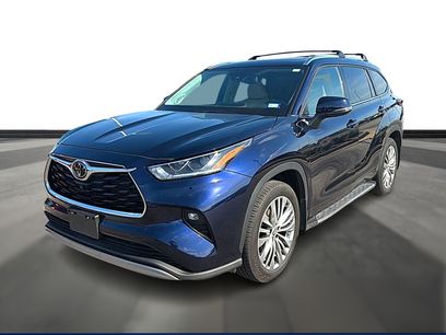 Used 2021 Toyota Highlander Platinum