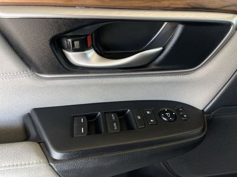 Used 2019 Honda CR-V EX image 23