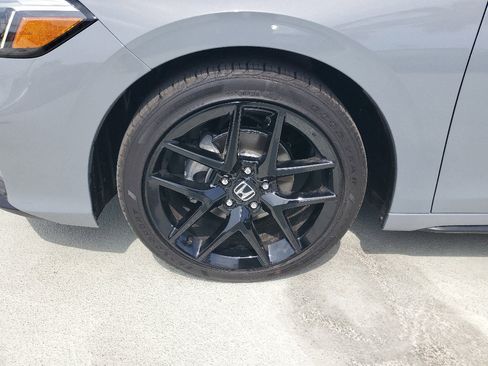 Used 2025 Honda Civic Sport image 5