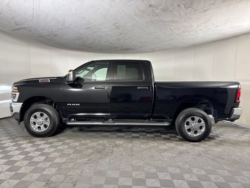 Certified 2026 RAM 2500 Big Horn AWD/4WD image 9