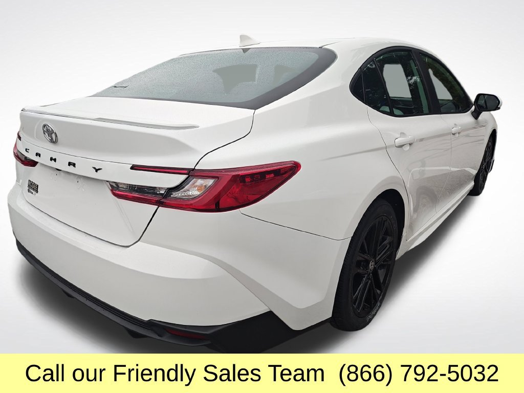 Certified 2025 Toyota Camry SE FWD image 6
