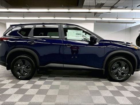 New 2026 Nissan Rogue SV AWD/4WD image 19
