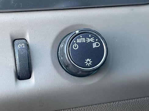 Used 2017 Chevrolet Tahoe LT image 19