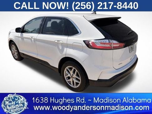 Used 2024 Ford Edge SEL AWD/4WD image 5