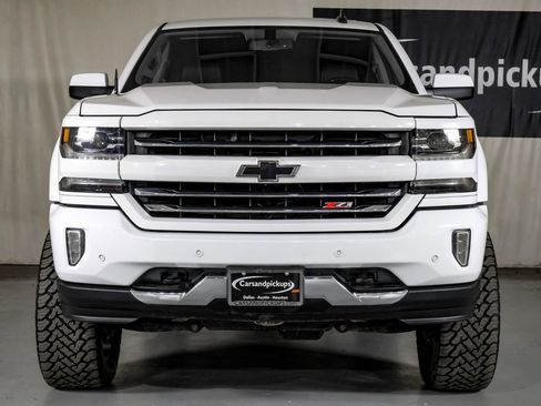 Used 2018 Chevrolet Silverado 1500 LTZ Z71 w/ LTZ Plus Package image 3