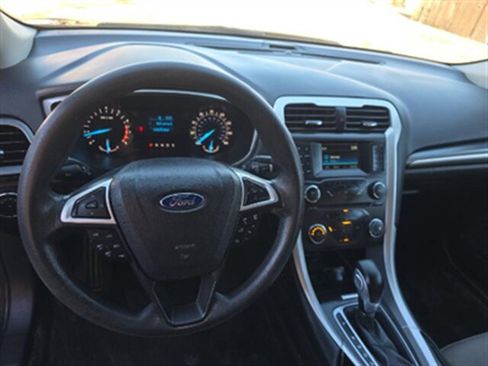Used 2016 Ford Fusion S w/ Equipment Group 101A image 12