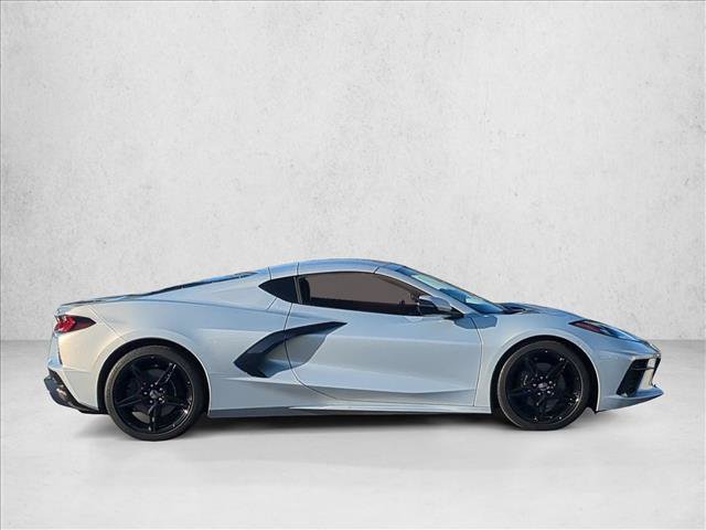 Used 2021 Chevrolet Corvette Stingray Coupe w/ 1LT RWD image 4