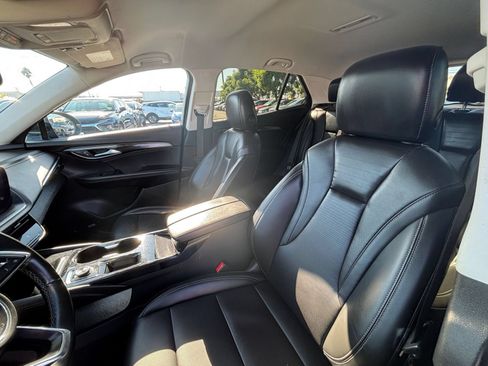 Used 2024 Buick Envision Preferred AWD/4WD image 26