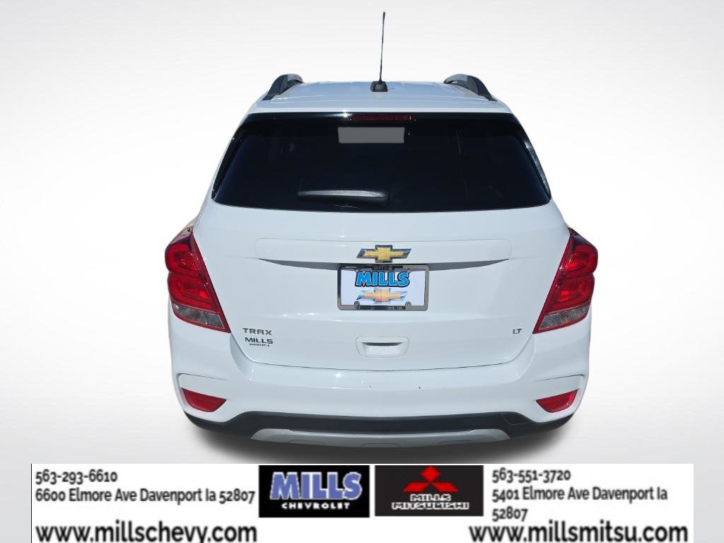 Used 2020 Chevrolet Trax LT w/ LT Convenience Package FWD image 4