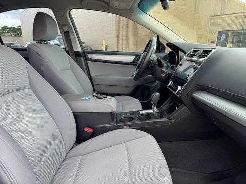 Used 2018 Subaru Legacy 2.5i Premium AWD/4WD image 26