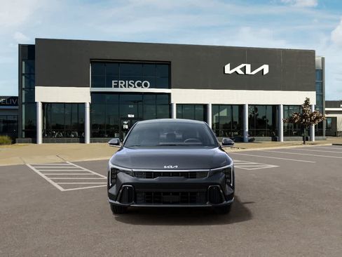 New 2026 Kia K4 GT-Line w/ GT-Line Premium Package FWD image 2