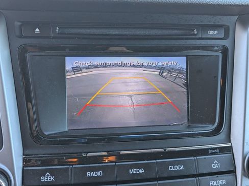 Used 2016 Hyundai Tucson Sport image 16