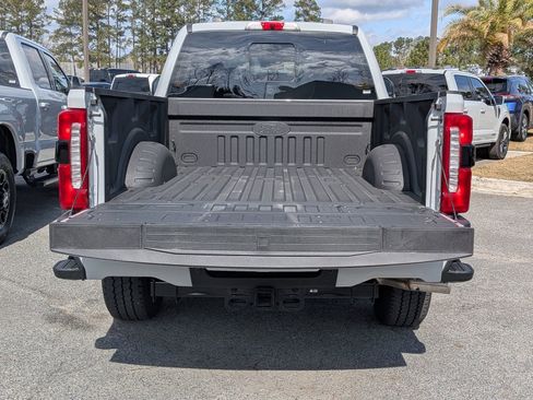 Certified 2026 Ford F250 Lariat w/ Black Appearance Package image 13