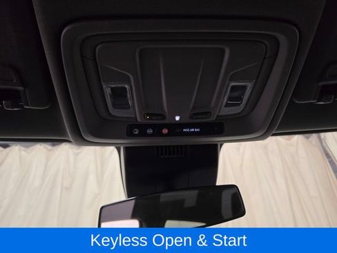 Used 2023 GMC Sierra 1500 Elevation AWD/4WD image 19