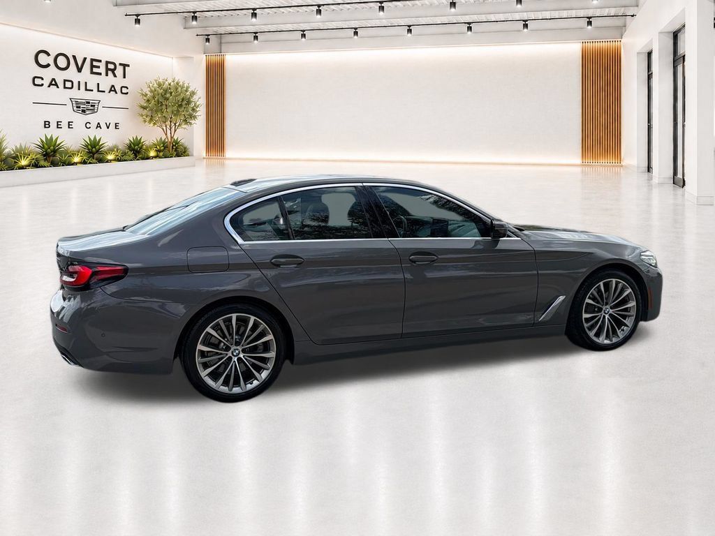 Used 2021 BMW 530i w/ Premium Package RWD image 11