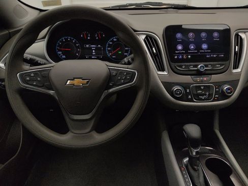 Used 2022 Chevrolet Malibu LS FWD image 22