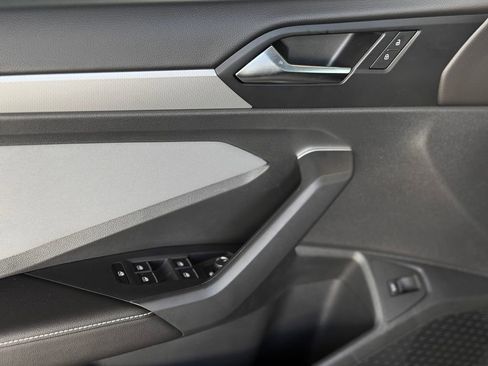 New 2026 Volkswagen Jetta SE FWD image 22