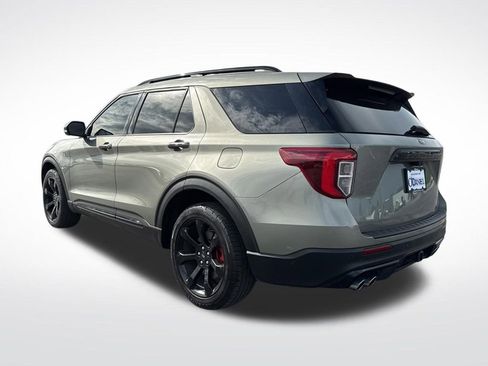 Used 2020 Ford Explorer ST w/ ST Street Pack AWD/4WD image 2