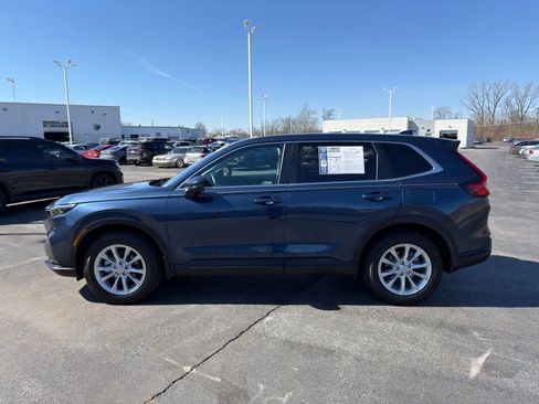 Used 2024 Honda CR-V EX-L image 3