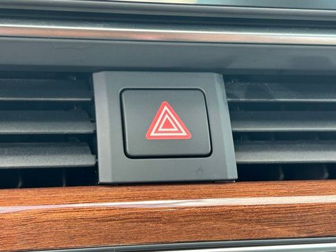 Used 2023 Audi A4 2.0T Premium Plus w/ Premium Plus Package image 33