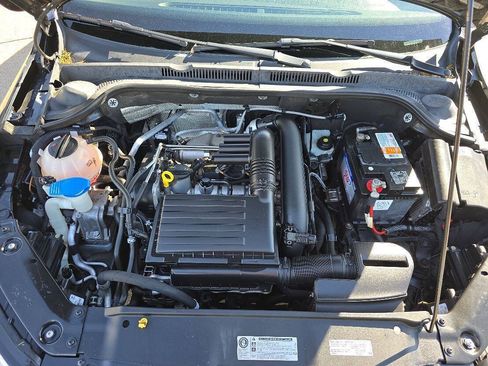 Used 2016 Volkswagen Jetta SE FWD image 11