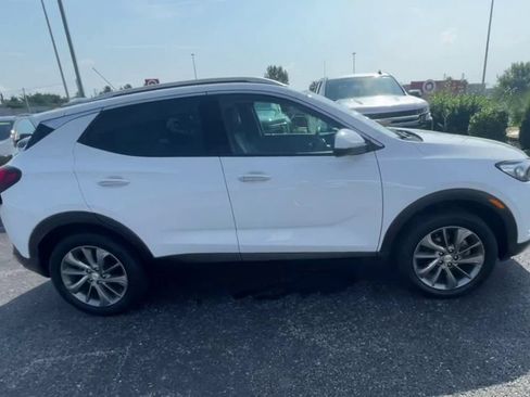 Used 2023 Buick Encore GX Essence w/ Experience Buick Package AWD/4WD image 2