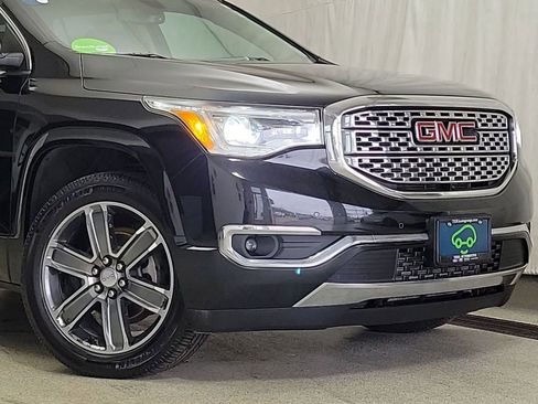 Used 2017 GMC Acadia Denali w/ Technology Package image 2