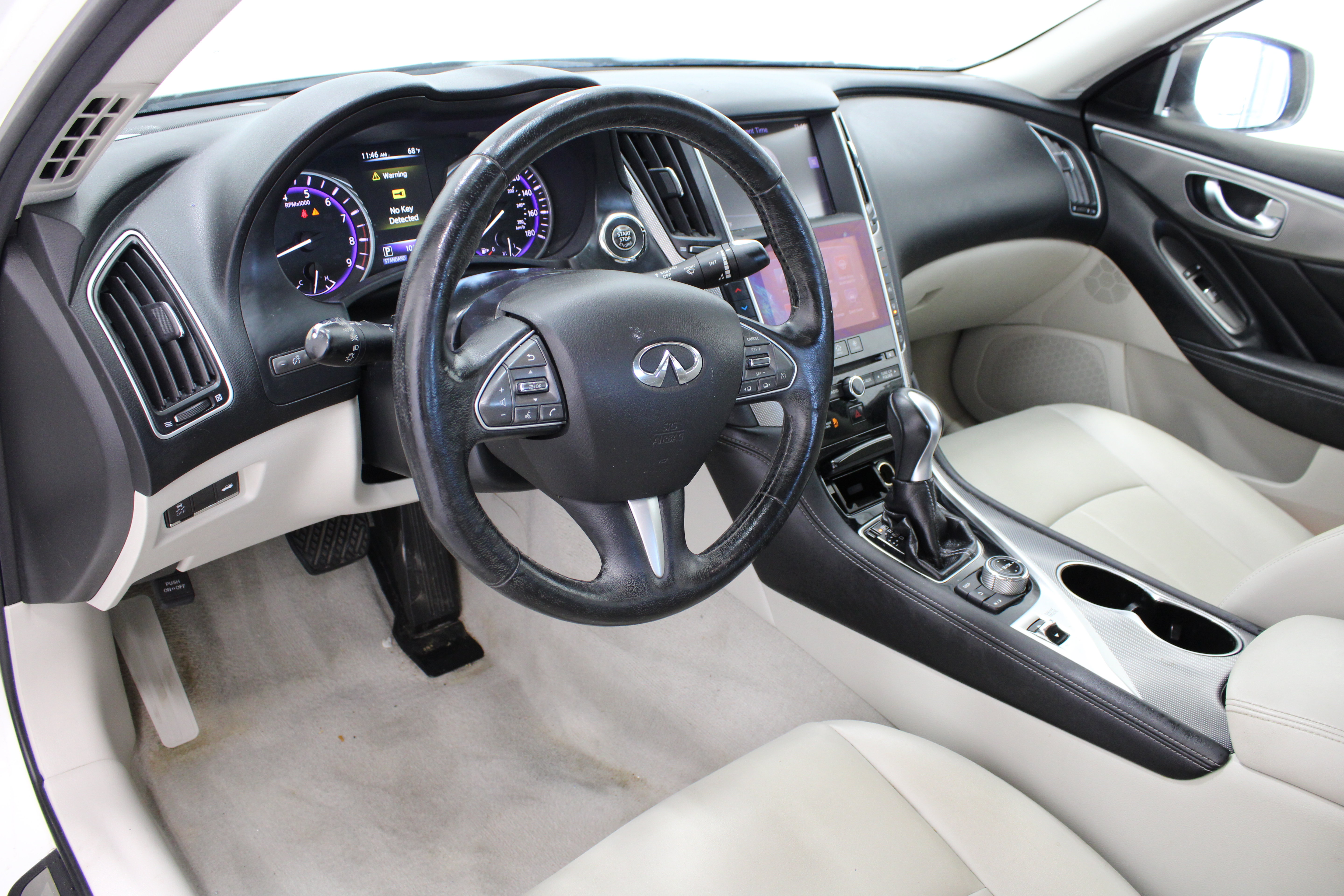 Used 2015 INFINITI Q50 Premium AWD/4WD image 13