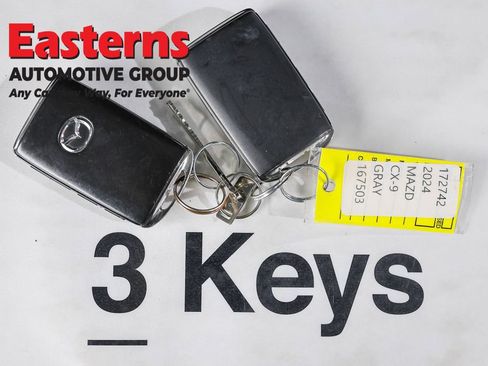 Used 2024 MAZDA CX-90 Plug-In Hybrid w/ Preferred AWD/4WD image 27