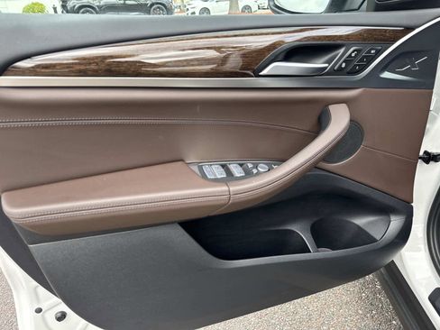 Used 2023 BMW X3 sDrive30i w/ Premium Package image 18