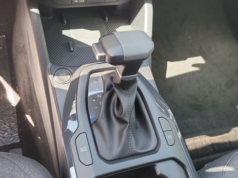 Certified 2025 Kia K4 EX FWD image 32