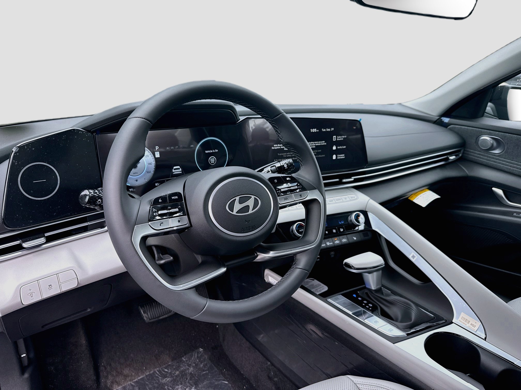 New 2026 Hyundai Elantra Limited FWD image 7