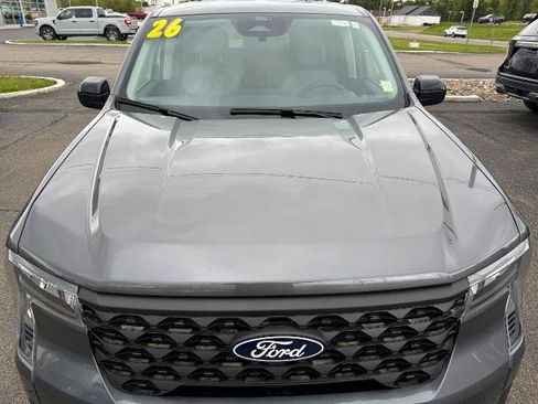 Certified 2026 Ford Maverick XLT w/ Equipment Group 301A AWD/4WD image 5