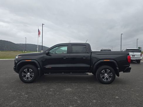 Used 2023 GMC Canyon AT4 w/ AT4 Premium Package AWD/4WD image 25