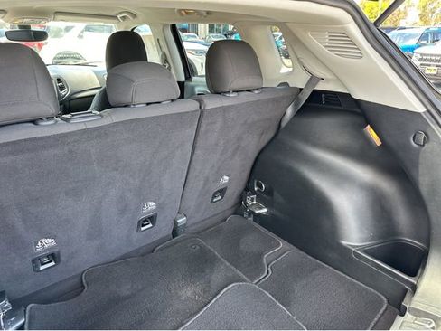 Used 2018 Jeep Compass Sport w/ Tech Group AWD/4WD image 20