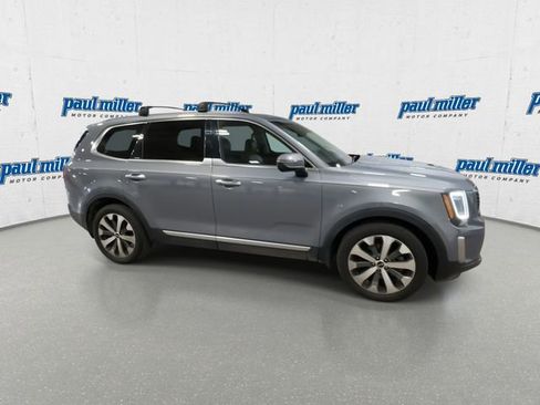 Used 2021 Kia Telluride S image 13