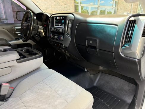 Used 2018 Chevrolet Silverado 1500 LT w/ Texas Edition AWD/4WD image 20