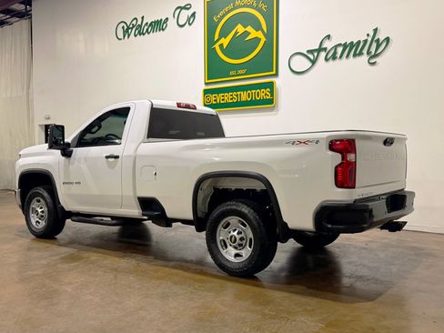 Used 2020 Chevrolet Silverado 2500 W/T w/ WT Convenience Package image 6