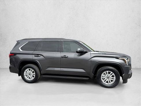 Certified 2023 Toyota Sequoia SR5 w/ SR5 Premium Package AWD/4WD image 4