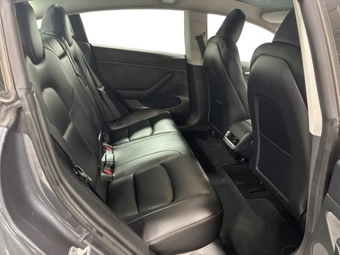Certified 2023 Tesla Model 3 Long Range AWD/4WD image 11