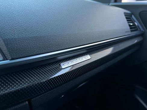 Used 2020 Audi SQ5 Premium Plus w/ Premium Plus Package image 37