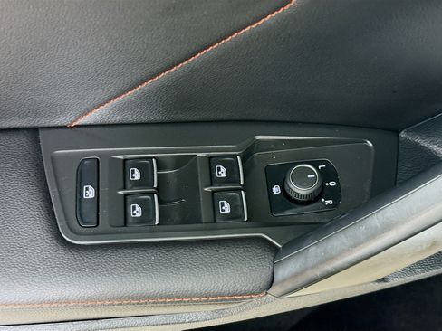 Used 2024 Volkswagen Tiguan Wolfsburg Edition AWD/4WD image 20