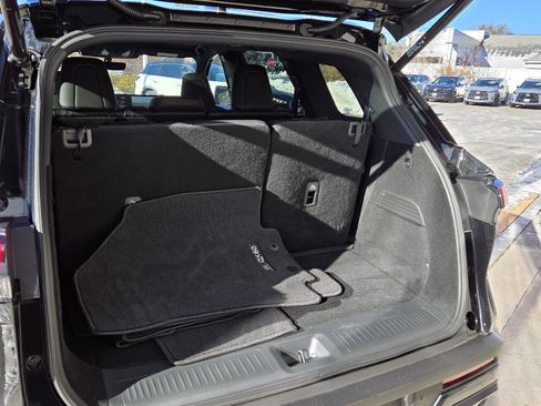 Certified 2025 INFINITI QX60 Luxe w/ Black Edition image 19