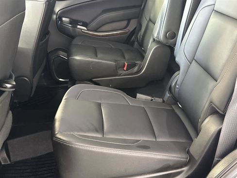 Used 2019 Chevrolet Tahoe LT image 14